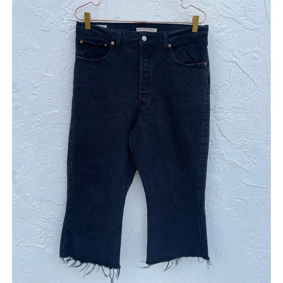 Levis Womens Ribcage Womens Cut Off Bottom Crop Flare Jeans Black Sz 31 - Picture 1 of 16